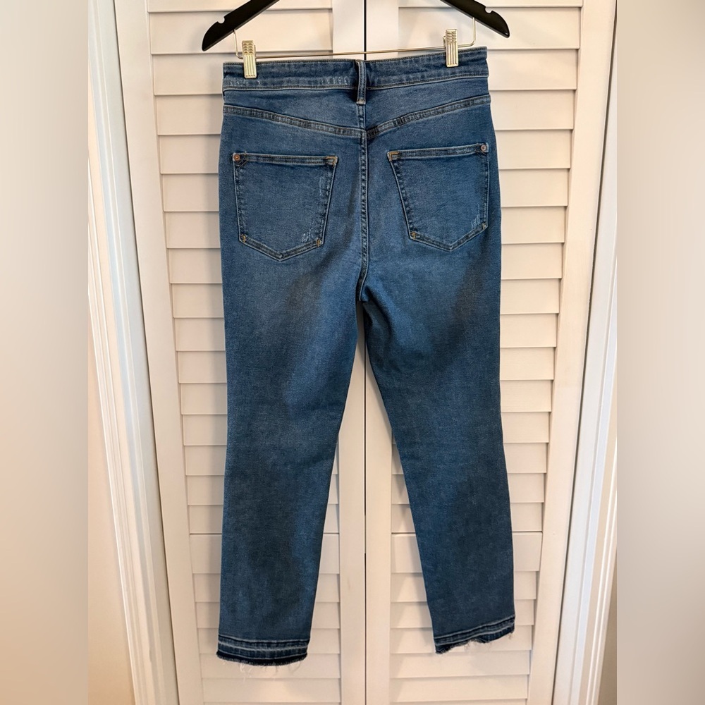 Anthropologie Pilcro High Rise Cigarette Distressed Rae Hem Jeans Size 29 - Picture 8 of 15